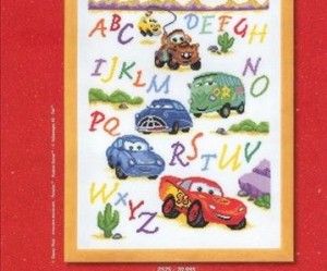 grille broderie cars gratuite