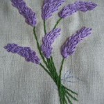 modèle broderie lavande