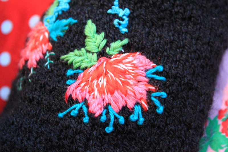 broder sur un tricot