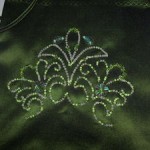 motif broderie avec perles