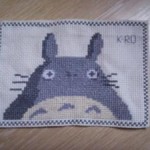 grille broderie totoro