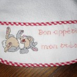 modèle broderie bavoir