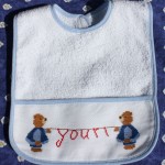 modèle broderie bavoir