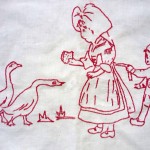 modèle broderie rouge