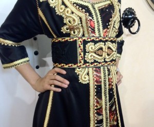 motif broderie karakou