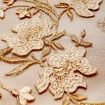 modèle broderie moderne