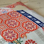 modèle broderie moderne