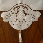 modèle broderie richelieu machine