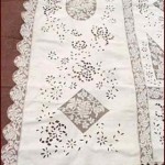 modèle broderie richelieu machine