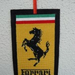 grille broderie ferrari