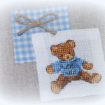 grille broderie petit ours brun