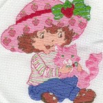 motif broderie charlotte aux fraises
