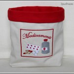 motif broderie infirmiere