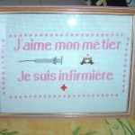 motif broderie infirmiere