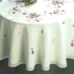 motif broderie nappe