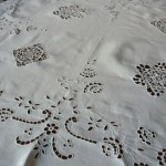 motif broderie nappe