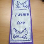 grille broderie marque page
