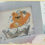 grille broderie ours