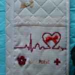 modèle broderie pour carnet de santé