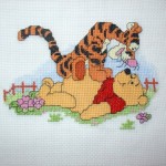 modèle broderie winnie gratuit