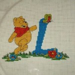 modèle broderie winnie gratuit