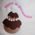 motif broderie religieuse