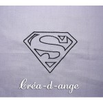 motif lettre broderie