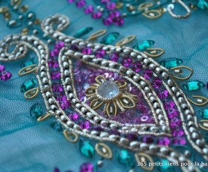 modèle broderie indienne