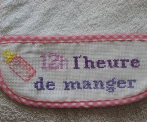 modèle broderie point de croix bebe